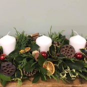 Christmas candle arrangement